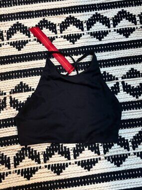 Left on Friday Hi Dive Top